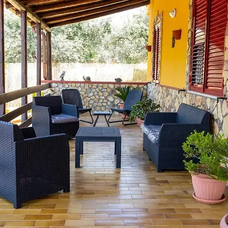 Villino Nando Apartment